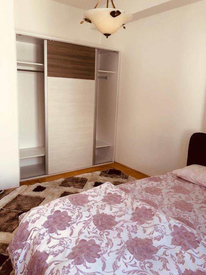 Apartments Near City Center Üsküp Dış mekan fotoğraf