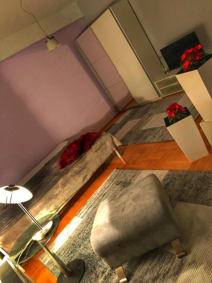 Apartments Near City Center Üsküp Dış mekan fotoğraf