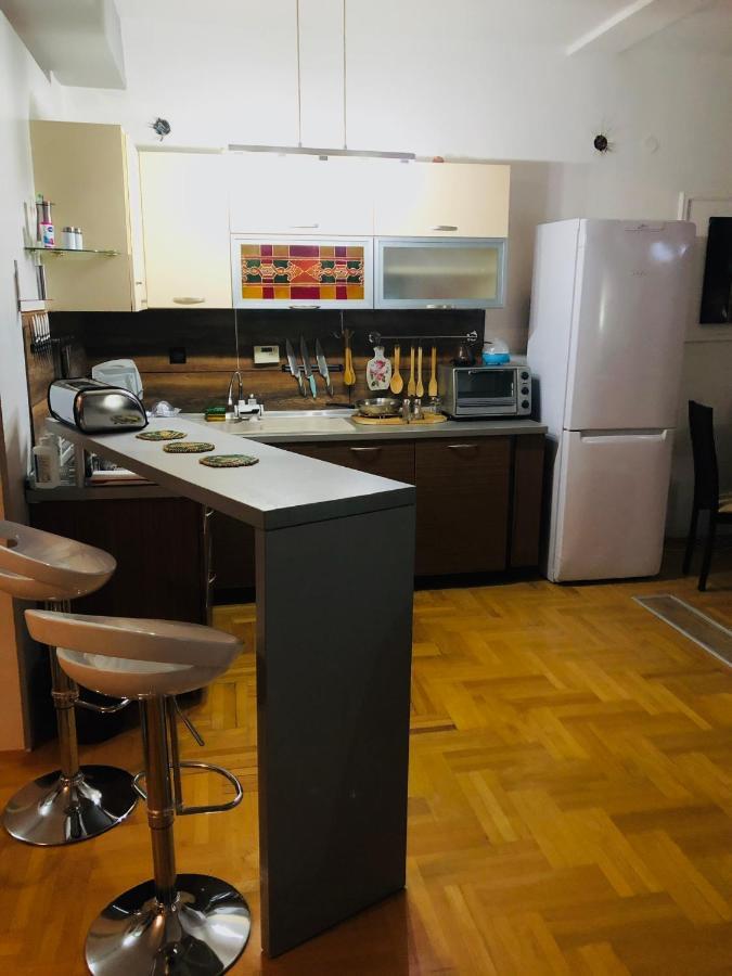 Apartments Near City Center Üsküp Dış mekan fotoğraf